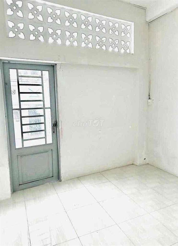 Thái Phiên.Q11 . 3pn 3wc kd tự do