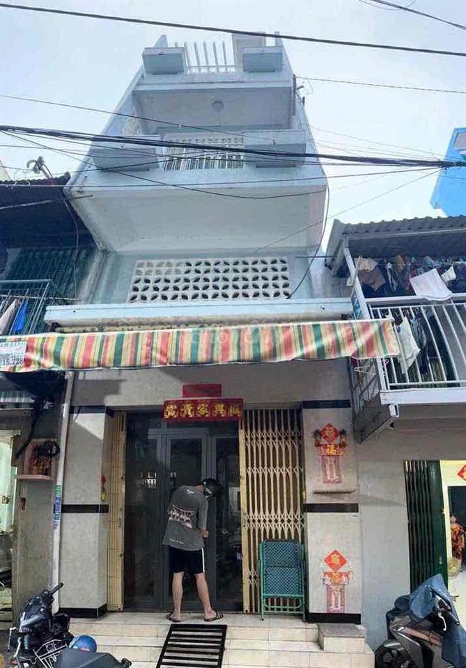 Thái Phiên.Q11 . 3pn 3wc kd tự do