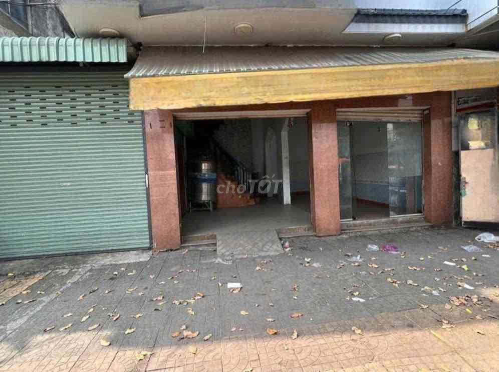 NC Trường Chinh ! Tân Phú . Có vỉa hè ( 1 trệt 3 lầu) kd cải tạo tự do