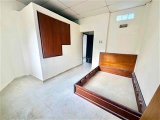 NHÀ 3 TẦNG 4 PHÒNG NGỦ LÊ QUANG ĐỊNH P14 NGAY CHỢ BÀ CHIỂU
