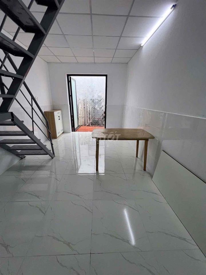 NHÀ 2PHÒNG NGỦ FULL NỘI THẤT KHU P25 D2 QUẬN BÌNH THẠNH
