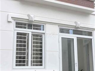 NHÀ 1 TRỆT 1 LẦU THÍCH HỢP VỪA Ở VỪA KINH DOANH