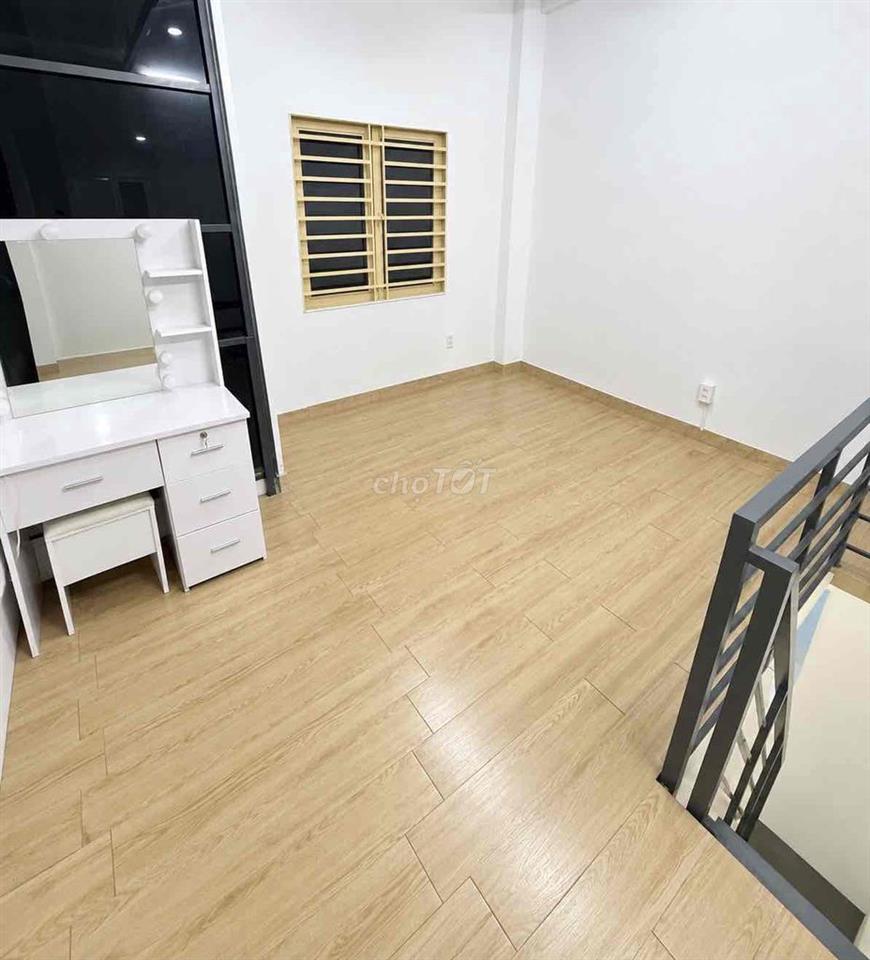 MẶT BẰNG 1 TRỆT 1 LẦU RIÊG BIỆT KO CHUNG CHỦ LẠC LONG QUÂN P8 TÂN BÌNH