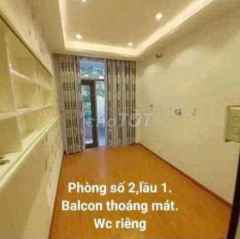 NHÀ CHDV 4 Tầng PHAN ĐÌNH PHÙNG P15 QUẬN PHÚ NHUẬN