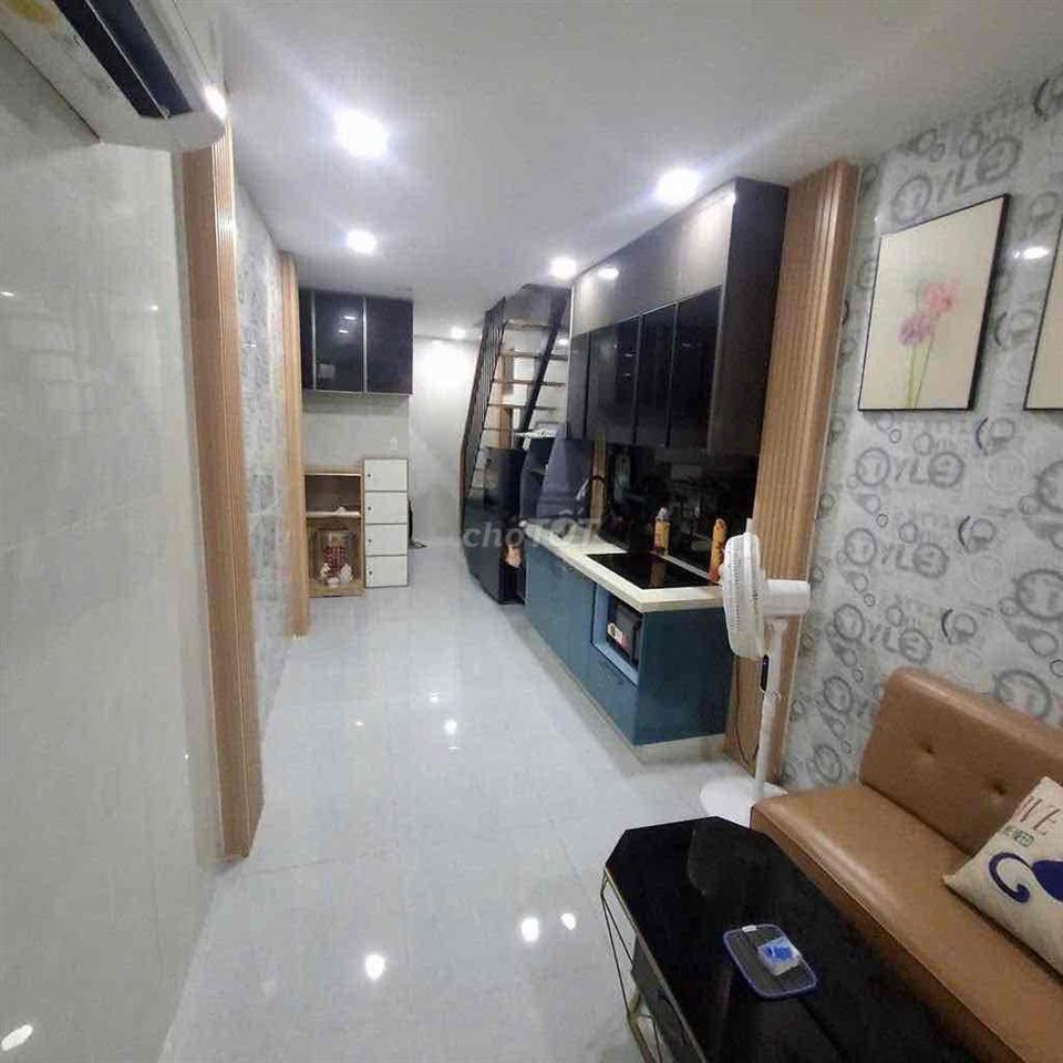 NHÀ 3 TẦNG MỚI NGUYỄN THỊ MINH KHAI FULL NỘI THẤT Q3