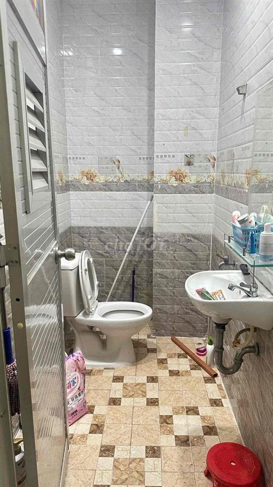 NHÀ HẺM XE HƠI 1 TRỆT 1 LỬNG NI SƯ HUỲNH LIÊN TÂN BÌNH