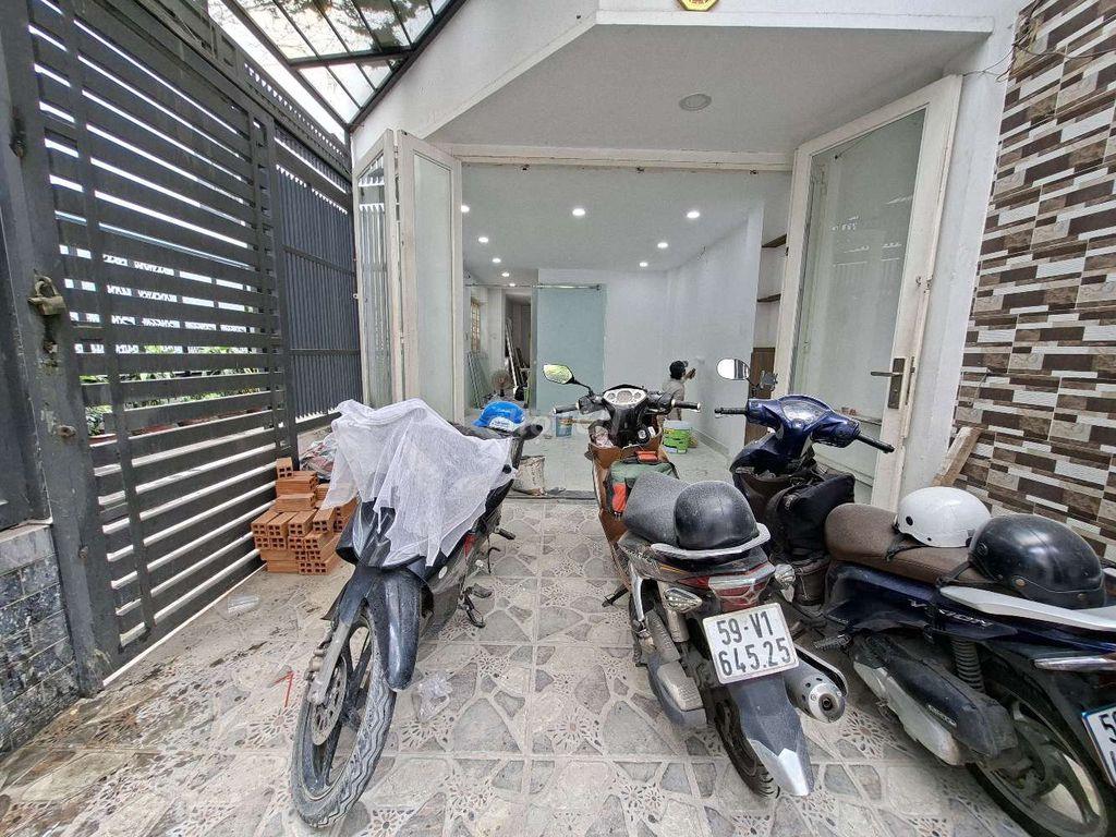 MẶT BẰNG GÓC 2 MẶT TIỀN HẺM 766 CMT8 