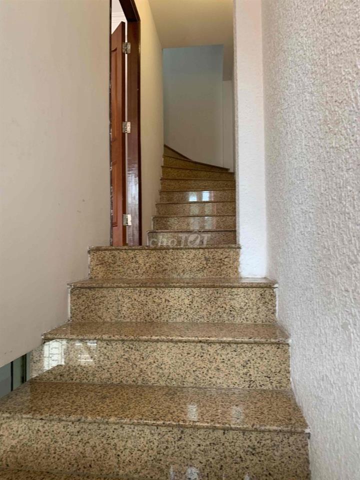 Cho thuê Nhà HXT, hướng chính Nam, đường Nơ Trang Long, p12, q. Bình T