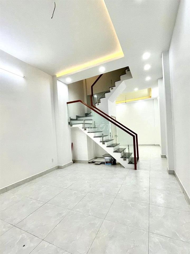 🏠 **CHO THUÊ NHÀ HXH ĐỐI DIỆN LOTTE – 5PN, HƠN 160M², ST THOÁNG ĐẸP**