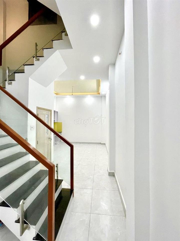 🏠 **CHO THUÊ NHÀ HXH ĐỐI DIỆN LOTTE – 5PN, HƠN 160M², ST THOÁNG ĐẸP**