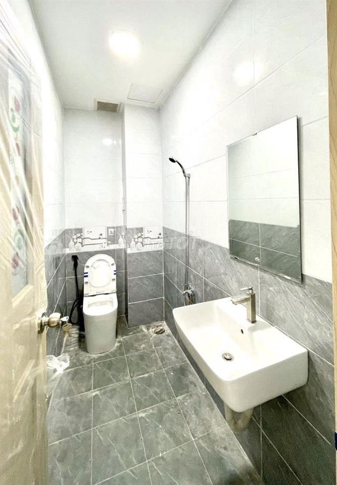 🏠 **CHO THUÊ NHÀ HXH ĐỐI DIỆN LOTTE – 5PN, HƠN 160M², ST THOÁNG ĐẸP**