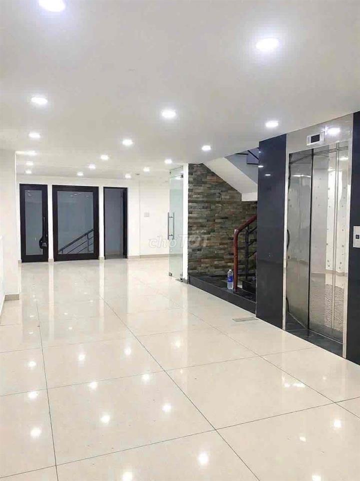 CHO THUÊ NHÀ NGUYÊN CĂN SIÊU RỘNG, THANG MÁY – HỒNG HÀ, TÂN BÌNH