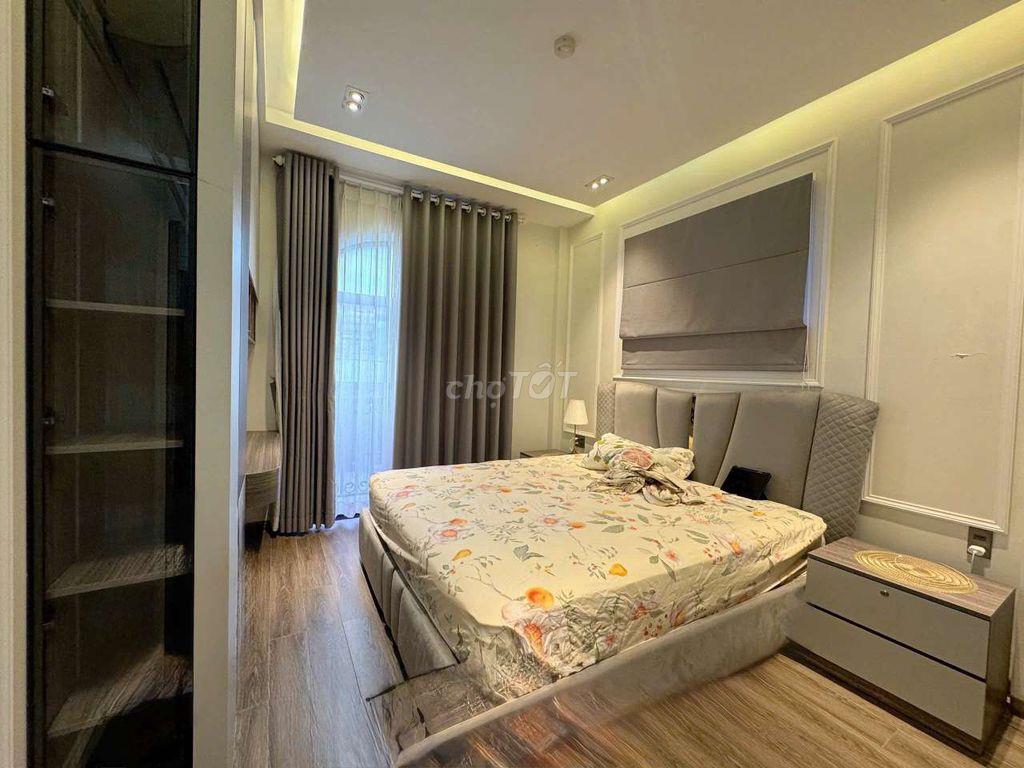 Căn Hộ khu Phan Xích Long 3 PN cao Cấp