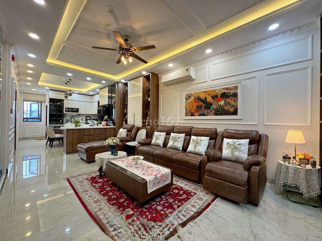 Căn Hộ khu Phan Xích Long 3 PN cao Cấp