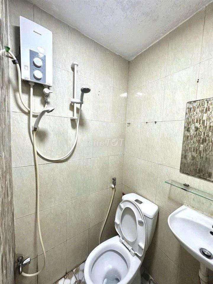 Nhà mới đẹp xinh, 2pn, dt sử dụng 75m2, 3tầng  chỉ 8tr