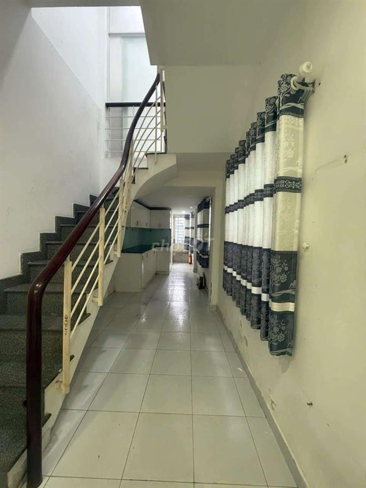 Nhà SD 99m2, 2pn, 2wc, hẻm 3G. 9,5 TR. Phú Nhuận 