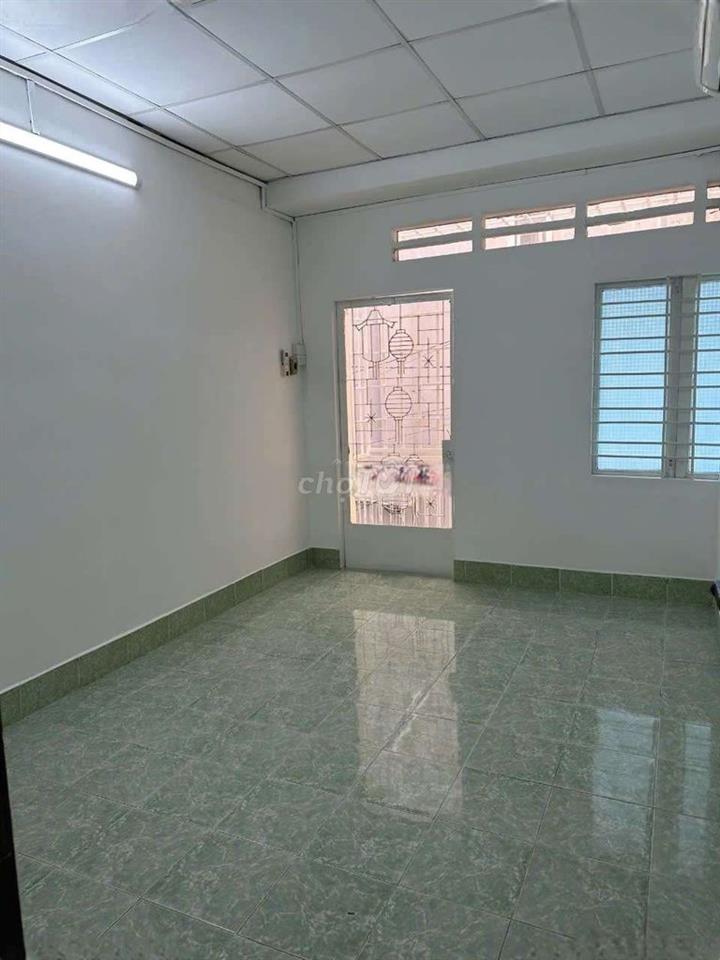 Nhà MỚi ĐẹP, 2PN 2WC. phan xích long. PN