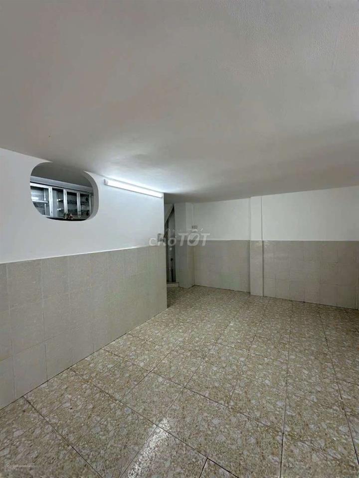 Nhà MỚi ĐẹP, 2PN 2WC. phan xích long. PN