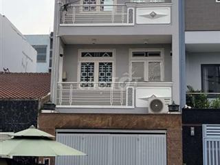 Cho thuê nhà mặt tiền nguyên căn