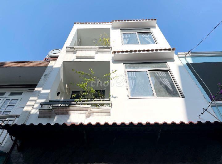 3 lầu 3 phòng ngủ hẻm xe hơi Phan Huy Ích 170m2