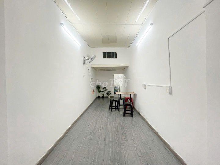 Nhà thuê mới đẹp trung tâm full nội thất hẻm Pasteur 88M2