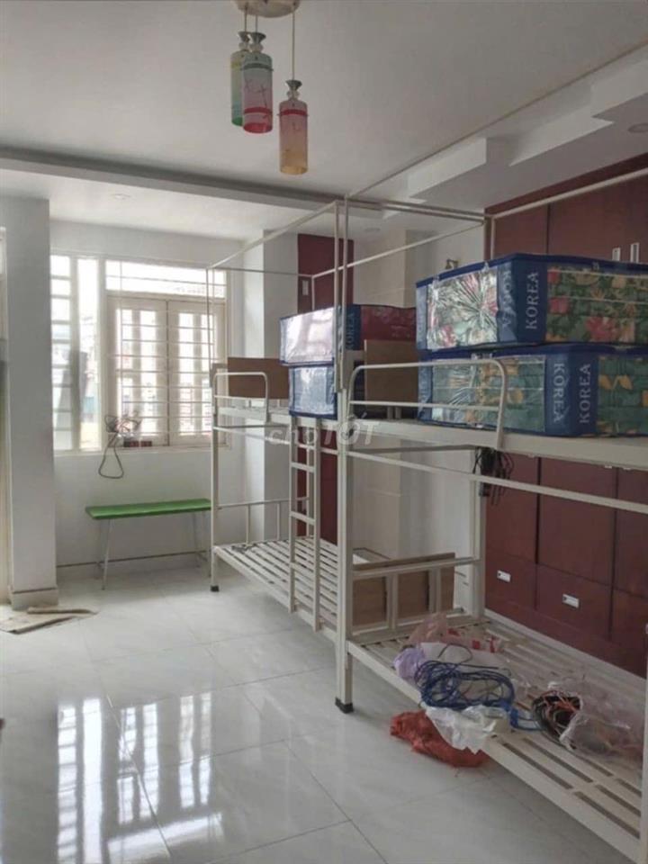 NHÀ NGUYÊN CĂN 3PN-4WC CÁCH MẠNG THÁNG 8-Q10