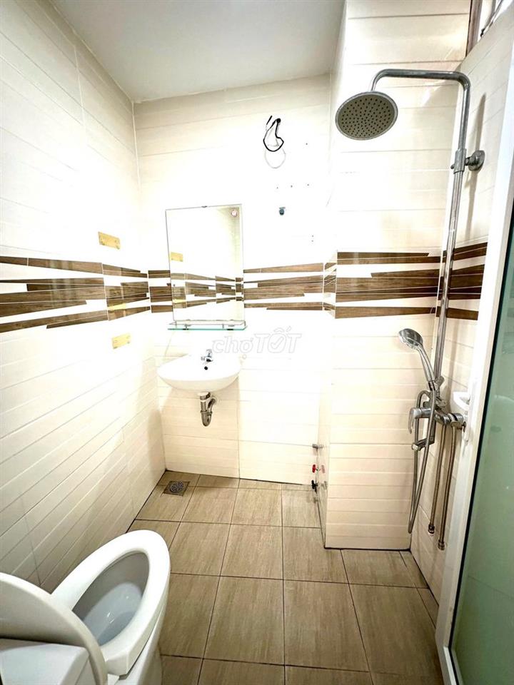 NHÀ NGUYÊN CĂN 2PN-4WC NGAY CẦU CALMETTE -Q1 (ngay nguyễn công trứ)