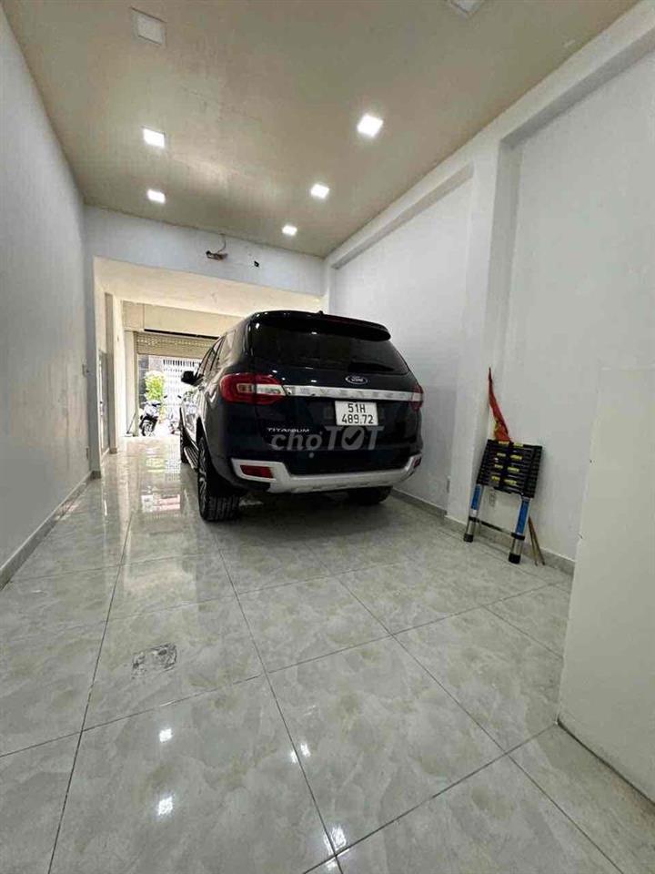NHÀ NC XE HƠI ĐẬU TRONG NHÀ 2PN-3WC NGUYỄN TRI PHƯƠNG-Q10