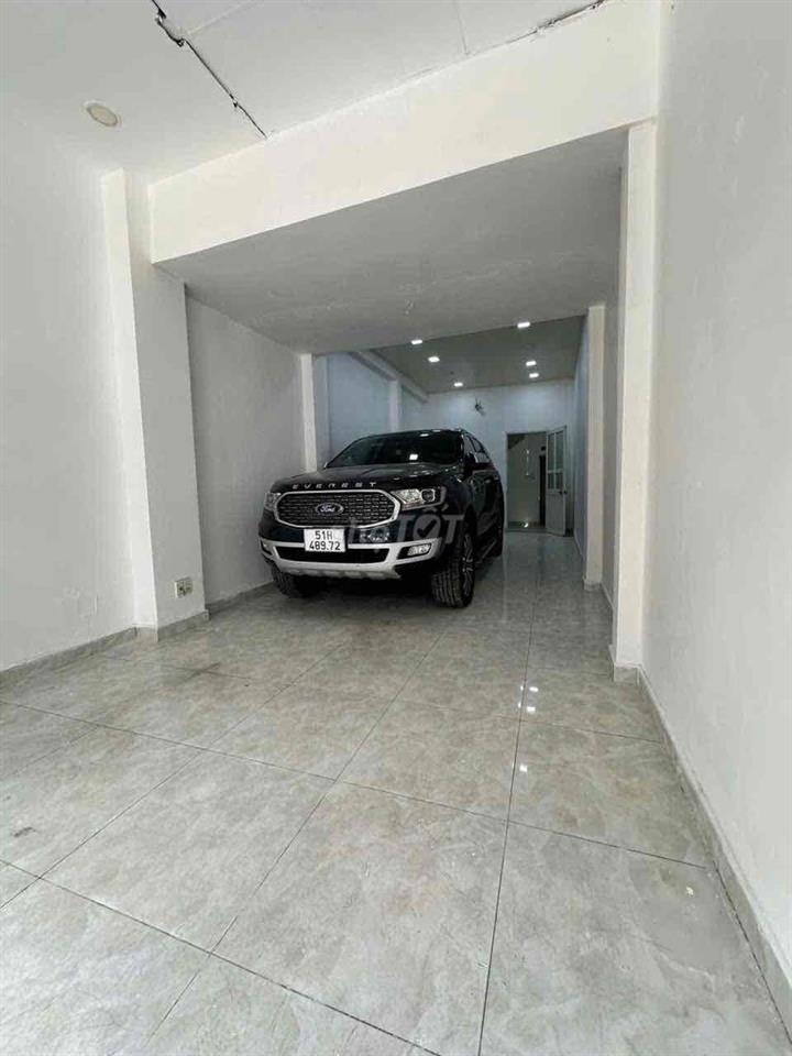 NHÀ NC XE HƠI ĐẬU TRONG NHÀ 2PN-3WC NGUYỄN TRI PHƯƠNG-Q10