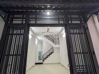 cho thuê nhà mới Hxh trống p11