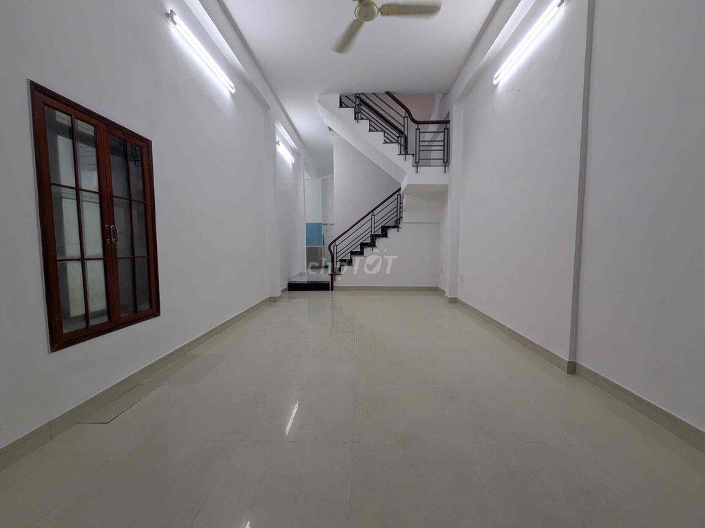 cho thuê nhà mới Hxh trống p11