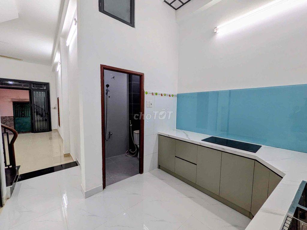 cho thuê nhà mới Hxh trống p11