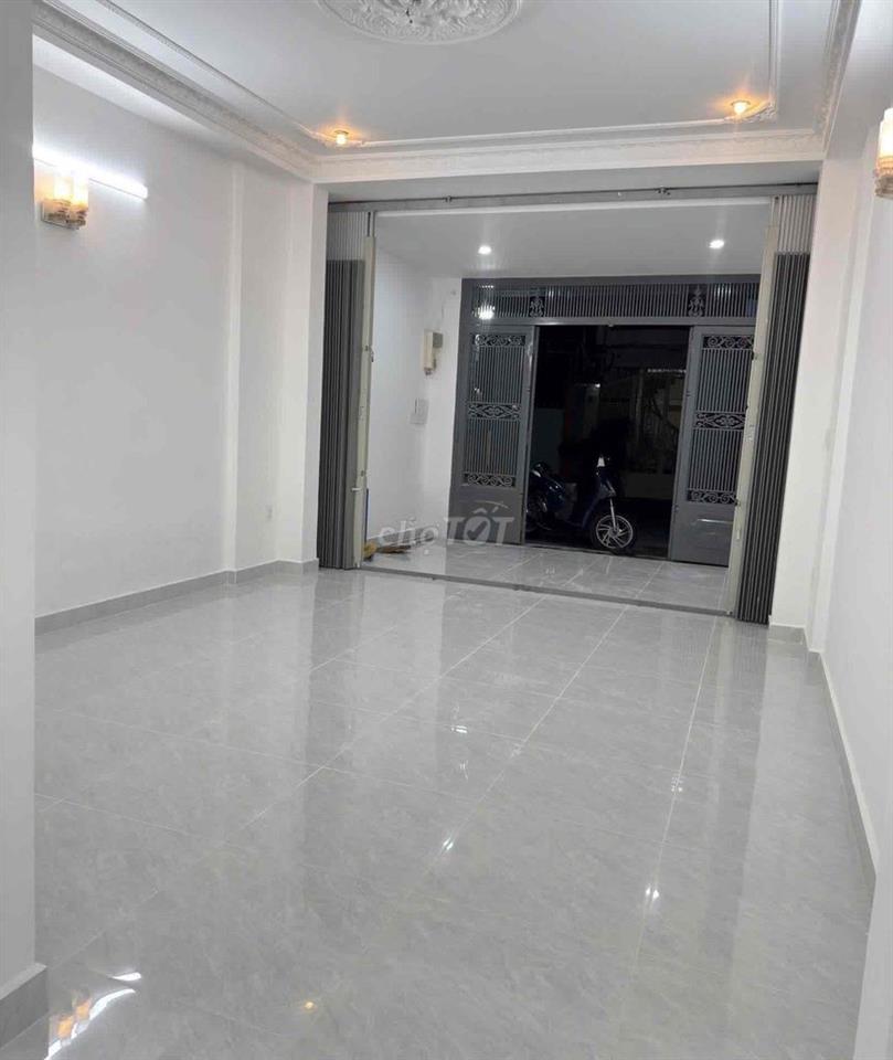Nhà hẻm xe hơi Tô Hiến Thành q10 BTCT 4,2x16m,2PN2WC kd sầm uất, ở oke