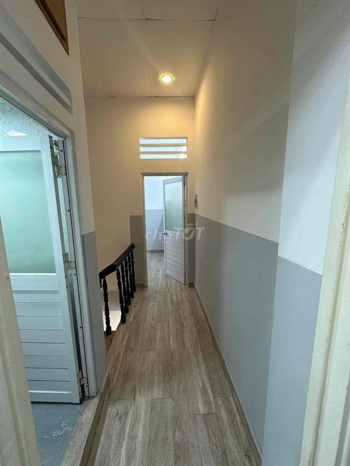 Cho thuê nhà nguyên căn Nguyễn Văn Trỗi, Phú Nhuận, 4PN, full nội