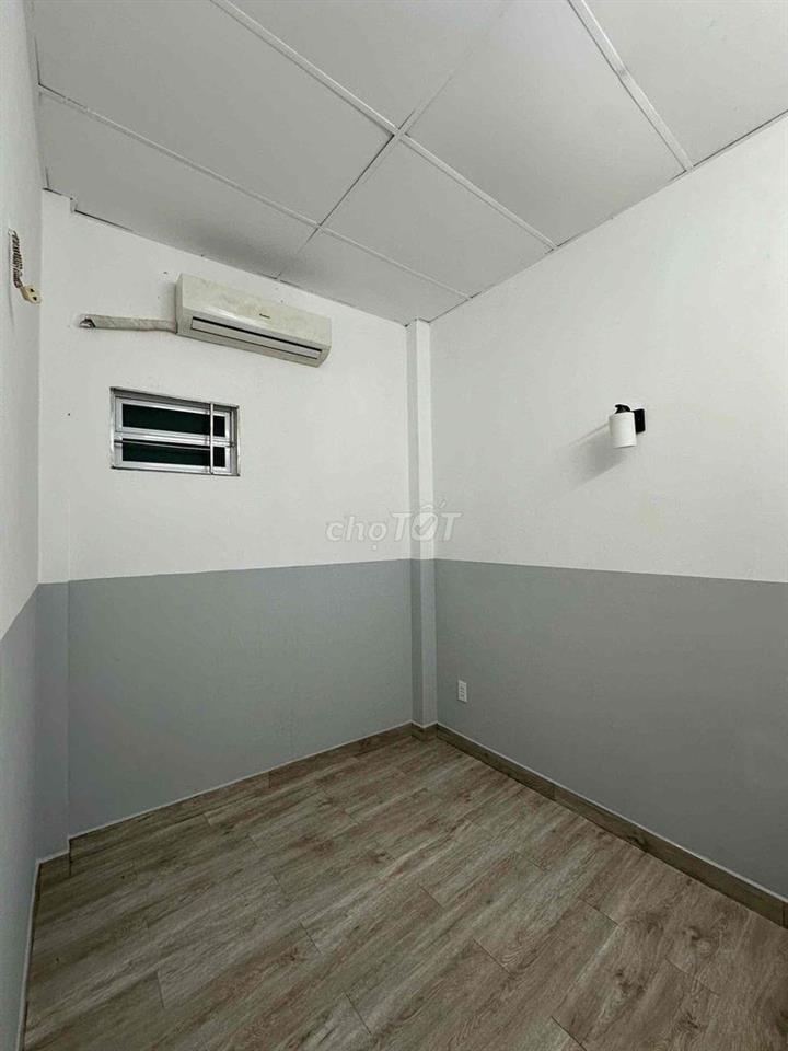 Cho thuê nhà nguyên căn Nguyễn Văn Trỗi, Phú Nhuận, 4PN, full nội