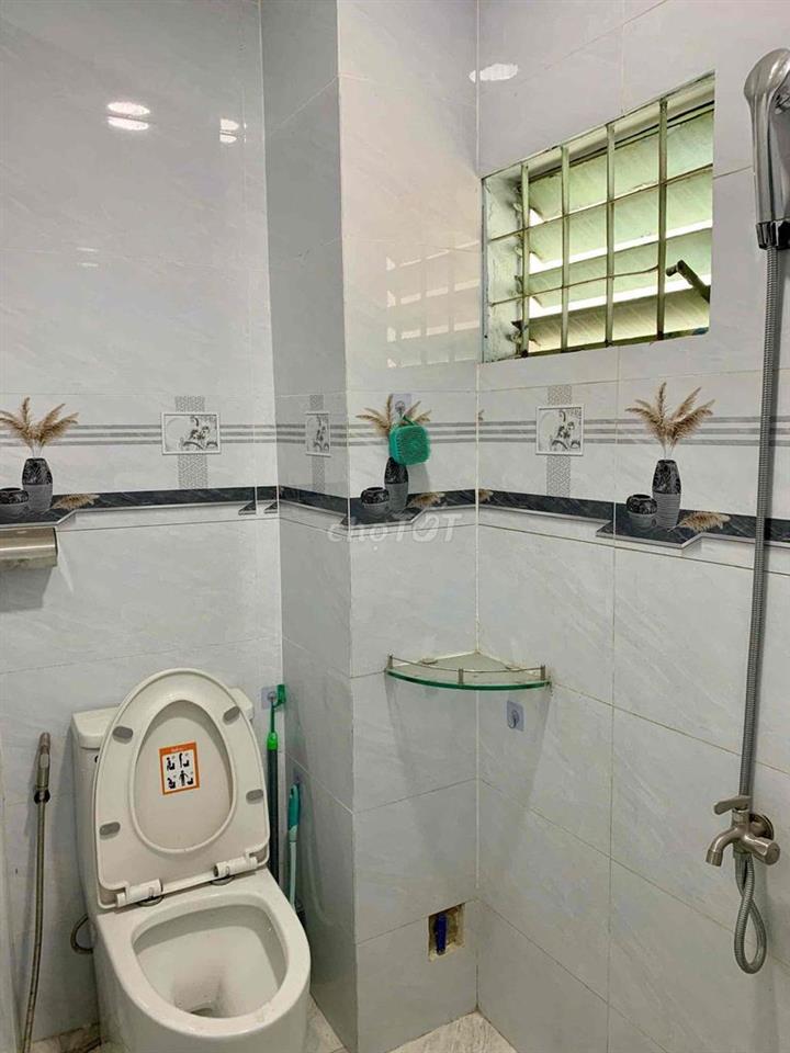 NHÀ 5 TẦNG PHAN ĐÌNH PHÙNG P2 – 4PN – 14TR/THÁNG”.