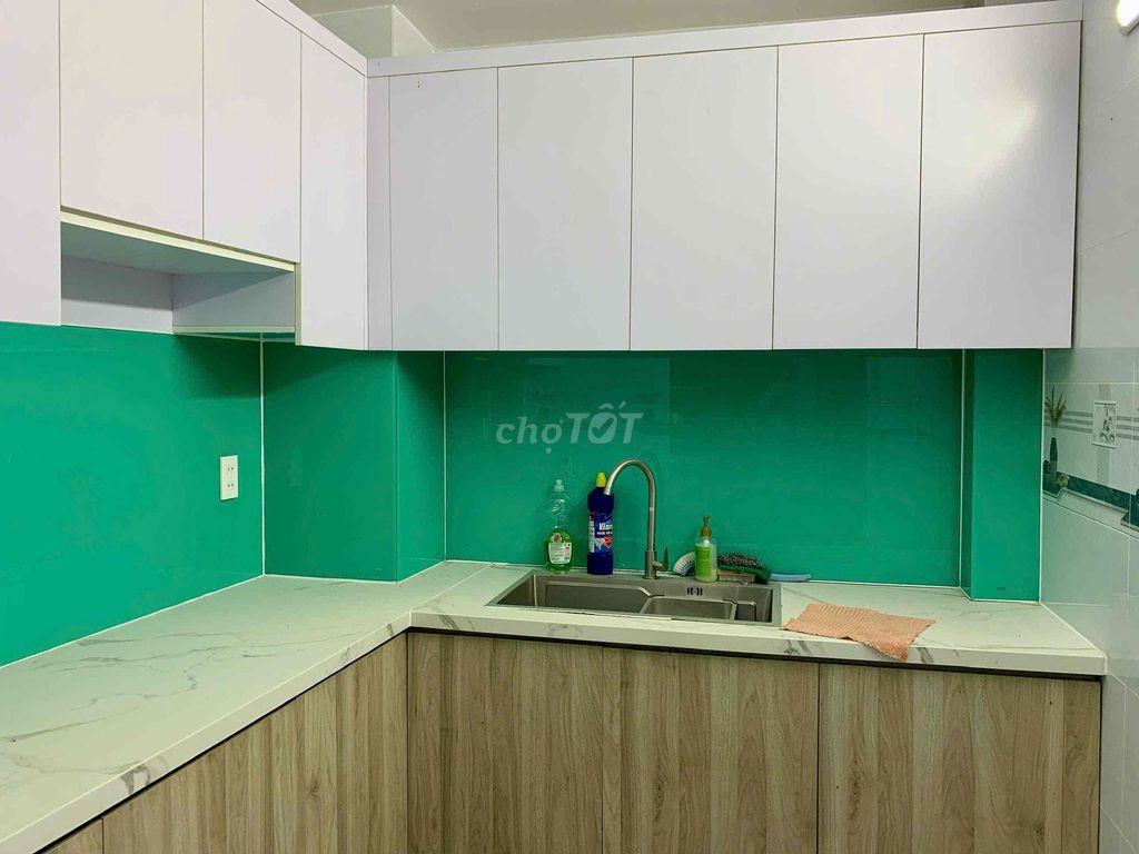 NHÀ 5 TẦNG PHAN ĐÌNH PHÙNG P2 – 4PN – 14TR/THÁNG”.