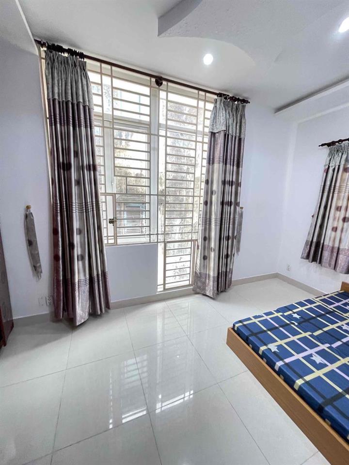CHO THUÊ NHÀ TRẦN QUỐC THẢO Q3 – GẦN CẦU LÊ VĂN SỸ – 42M², 4PN, 4WC –