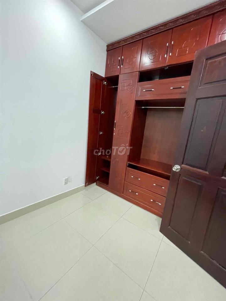 CHO THUÊ NHÀ TRẦN QUỐC THẢO Q3 – GẦN CẦU LÊ VĂN SỸ – 42M², 4PN, 4WC –