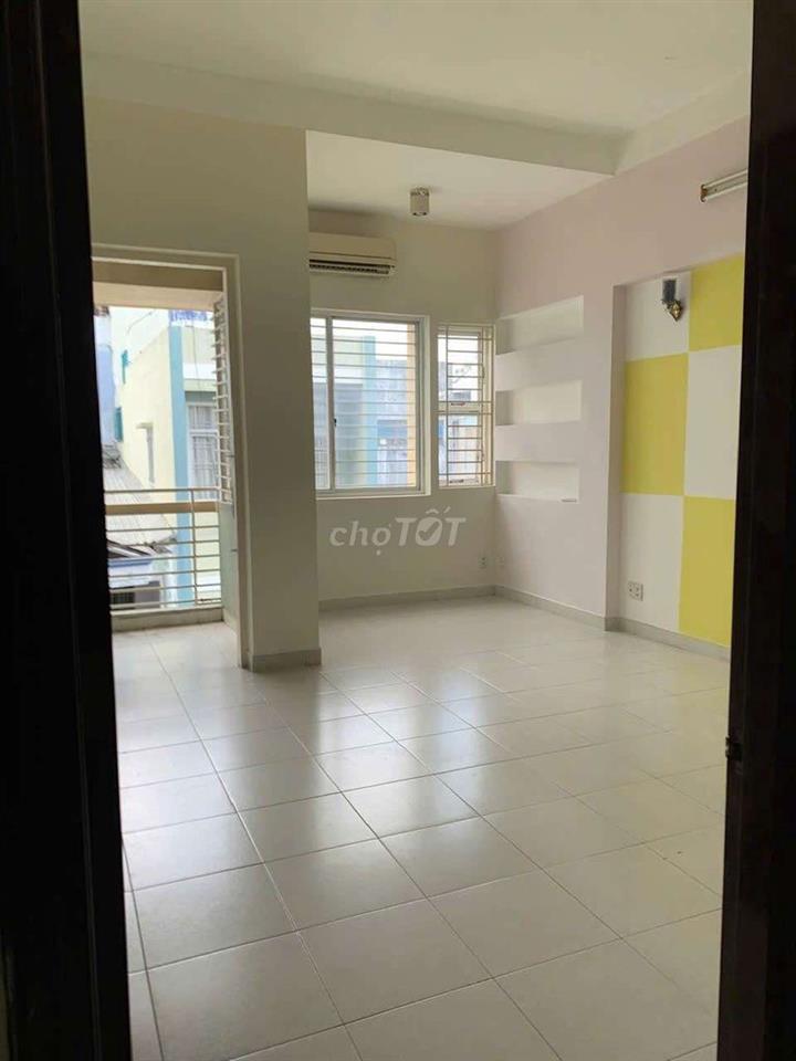 Hẻm 21  Thành Mỹ P.8 Q. Tân Bình - Ngang 4.2x15m 1 Trệt 2 Lầu ST 4PN