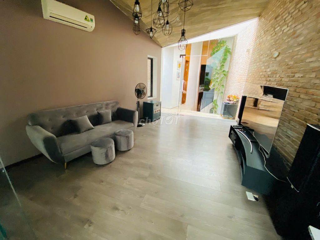 Cho thuê nguyên căn 29/7 Hoàng Diệu, Phường 10, quận Phú Nhuận.