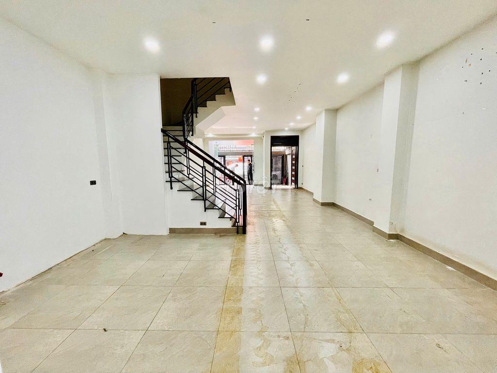 CHO THUÊ NHÀ MT ĐƯỜNG SỐ 6, HÀ ĐÔ  Q10, DT 5.5x16M, TRỆT 3 LẦU, 65TR