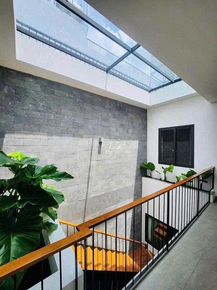 CHO THUÊ VILLA THẢO ĐIỀN, Q2, DT 5x30M, TRỆT 2 LẦU, HỒ BƠI, 70TR