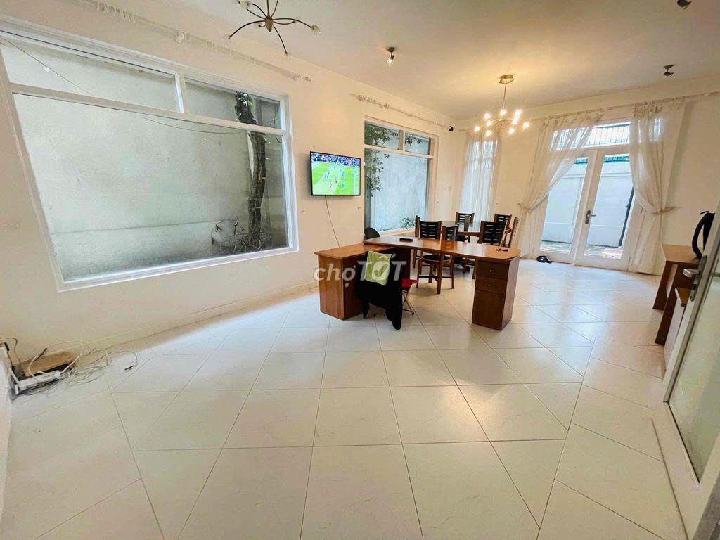 CHO THUÊ BIỆT THỰ CAO THẮNG, QUẬN 3, DT 15x18M, TRỆT 2 LẦU, GIÁ 85TR