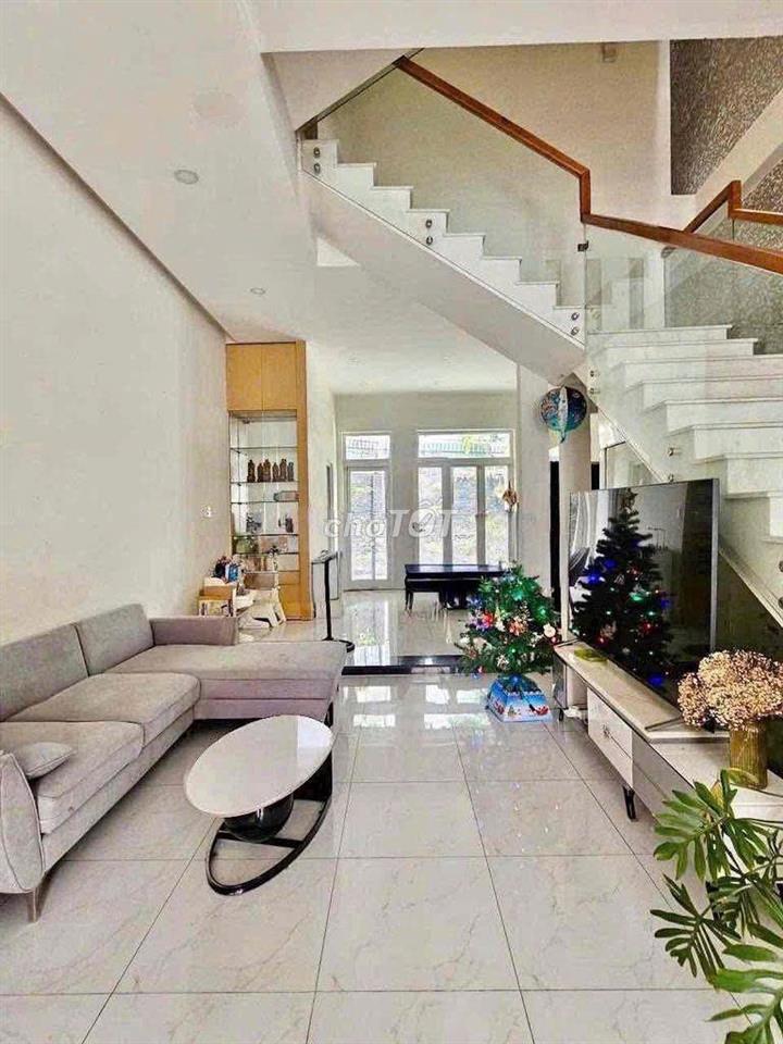 CHO THUÊ NHÀ KHU THẢO ĐIỀN, QUẬN 2, DT 6.5x38M, TRỆT 2 LẦU, GIÁ 45TR