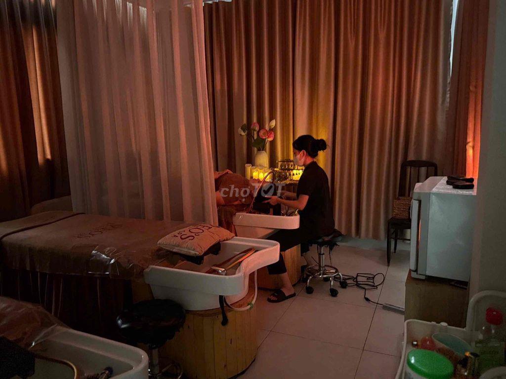 [SANG NHƯỢNG SPA] - Nhà Mặt Tiền - 3 Tầng (7 Phòng, 6wc) - Giá Tốt😊