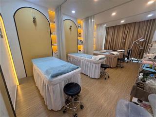 [SANG NHƯỢNG SPA] - Nhà Mặt Tiền - 3 Tầng (7 Phòng, 6wc) - Giá Tốt😊