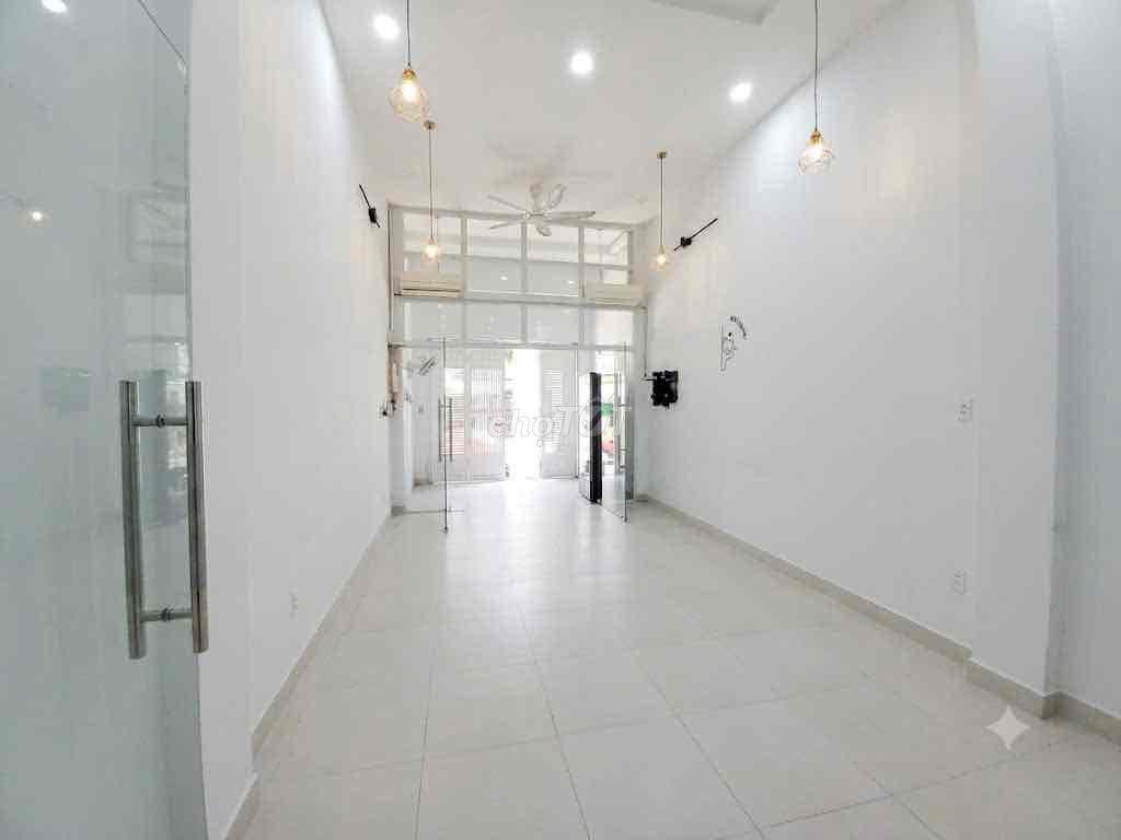 🔥Mặt Tiền D5 - Sát Đại Học Ngoại Thương 100m - Khu Sinh Viên 100%