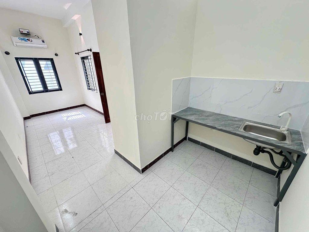 🔥Nhà Mới (5 Phòng) - Gần Đại Học Công Nghiệp - Sân rộng - Ở Và KD