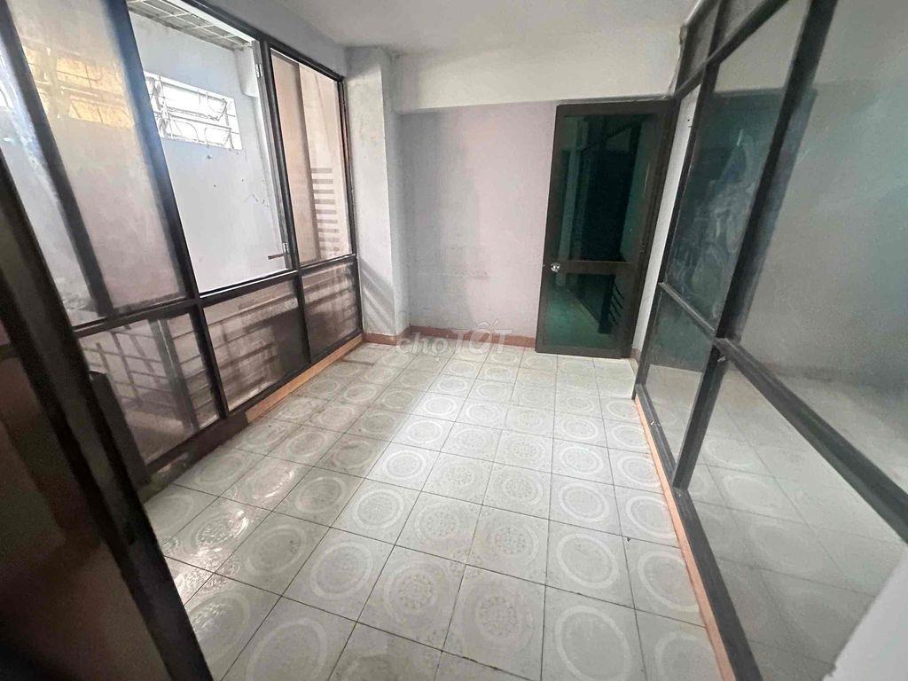 🔥Mặt Tiền Phan Xích Long [Ngang 7m] - Phố Ẩm Thực Sầm Uất - Sân Rộng